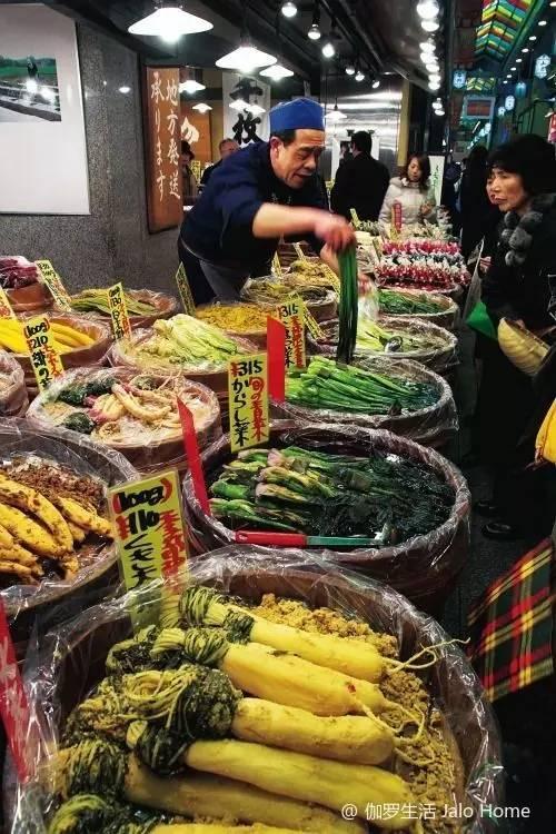 猴最新菜场，城市繁华中的一处独特风景